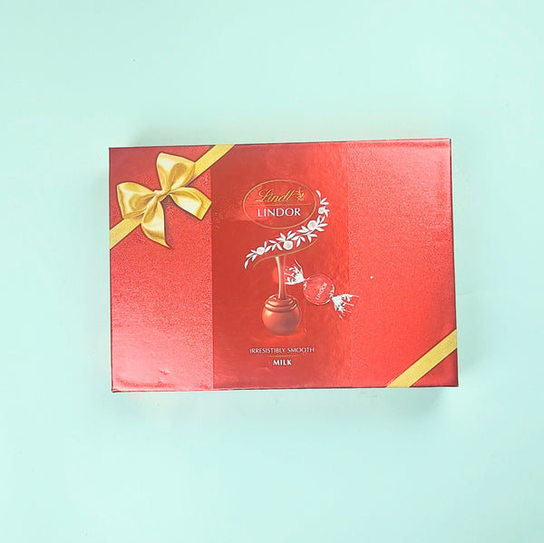 LINDT LINDOR MILK GIFT PACK